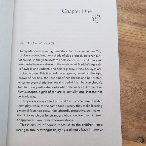 BOOK BUNDLE - ONE MOUNTAIN AWAY & SONGS WITHOUT BIRDS - FICTION - 2 TOTAL - Picture 6 of 11